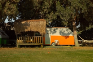 Resim Mona Glamping Caravan Suites